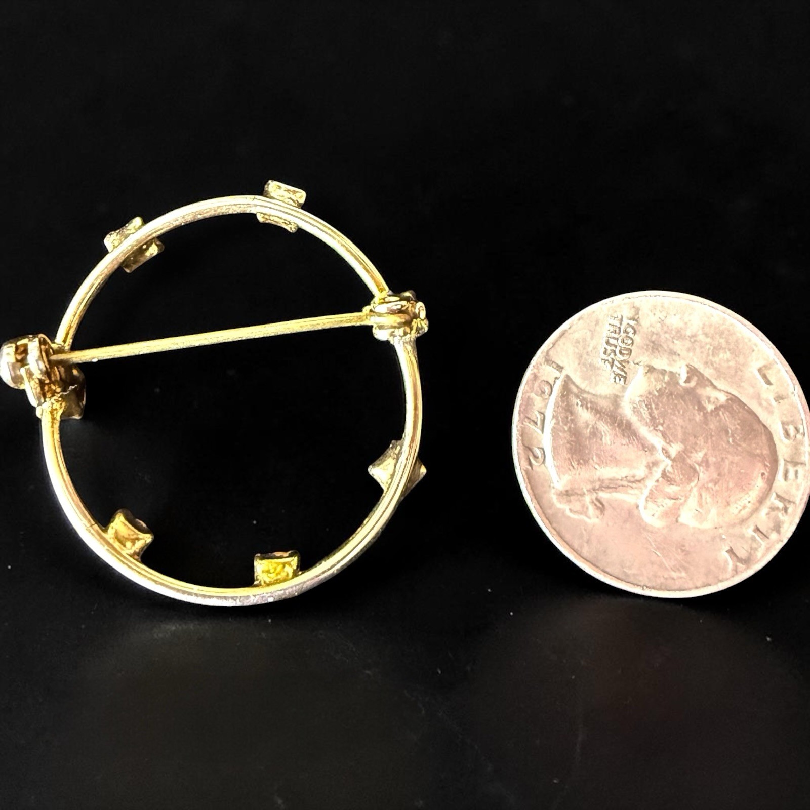 Rhinestone Brooch Vintage Red Circle Gold Tone Pin Mid Century 1950s