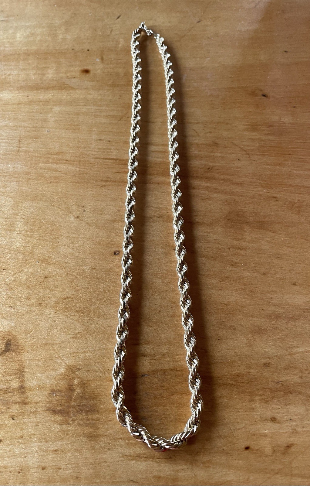 Vtg AVON 1994 Classic Rope Necklace Gold Tone 22”