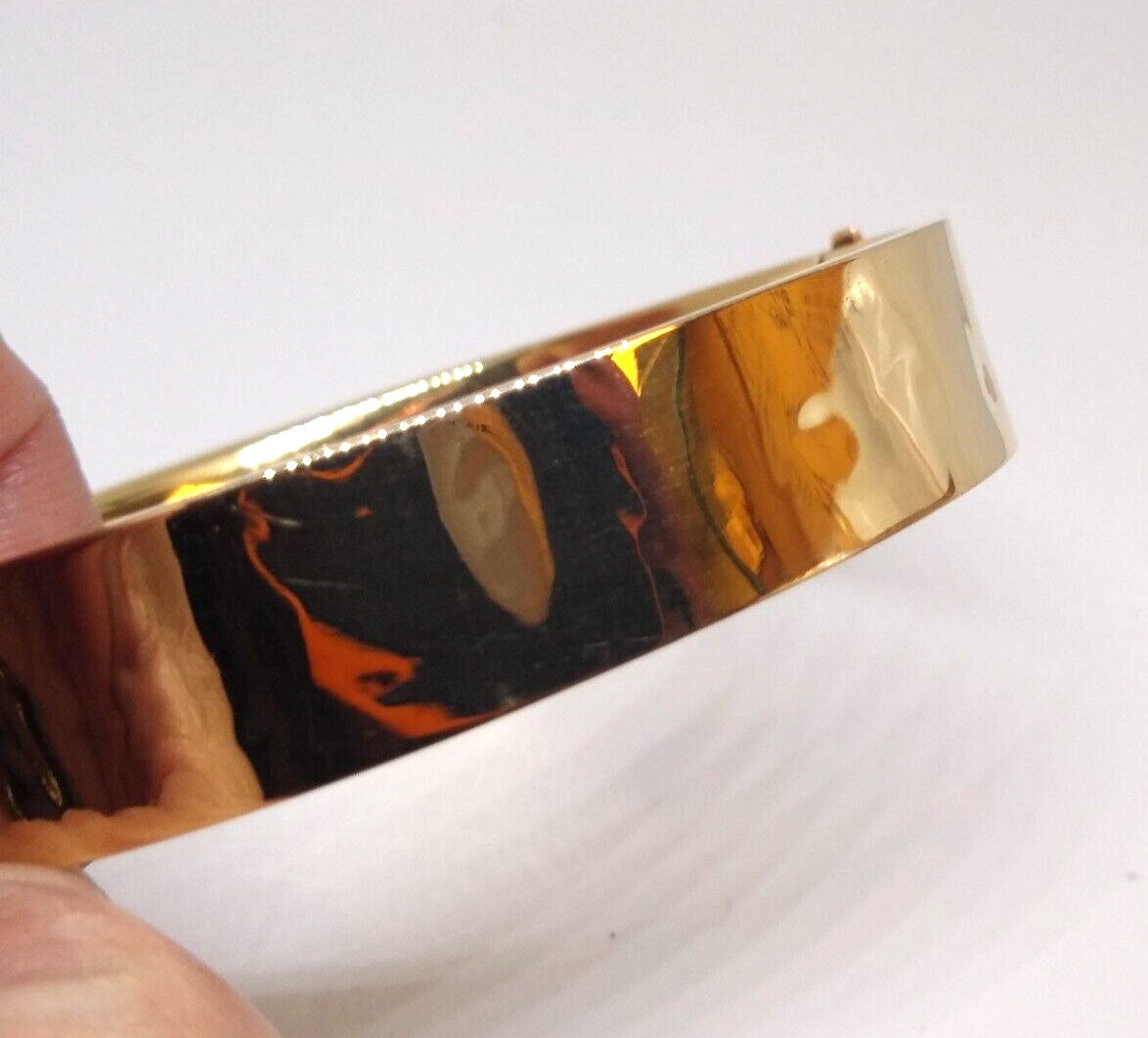 Vintage, Daniel S. Rine, 14K, Yellow Gold, Wide, Hand Engraved, Bangle Bracelet.