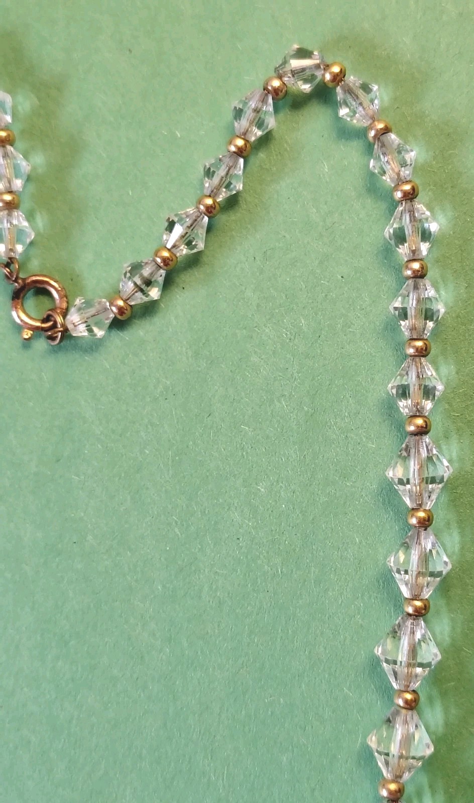 Vintage Faceted CLEAR CRYSTALS & GOLD TONE Beaded Chain Necklace