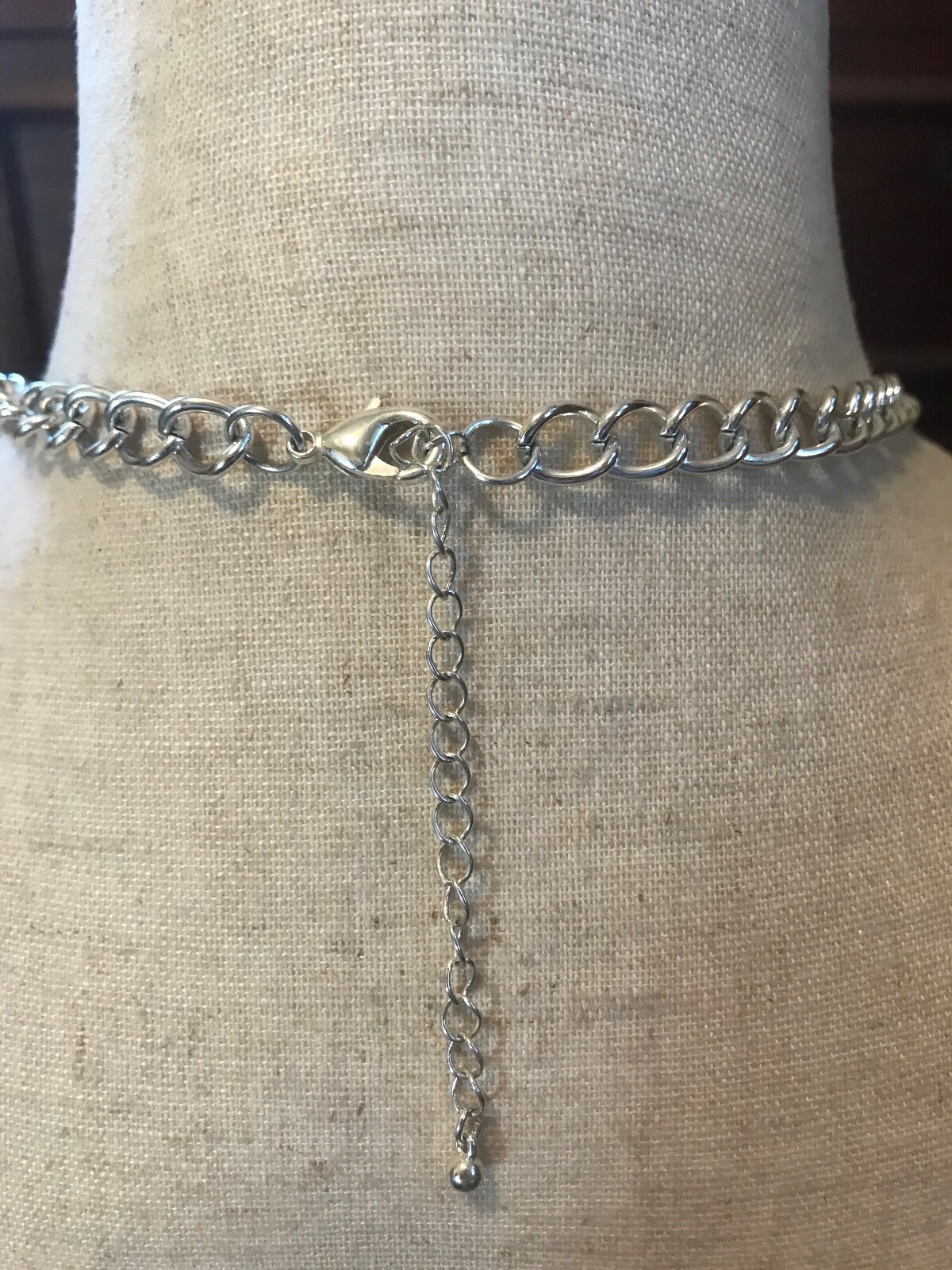 VINTAGE SILVER TONE THREE DIFFERENT CHAINS NECKLACE 18″