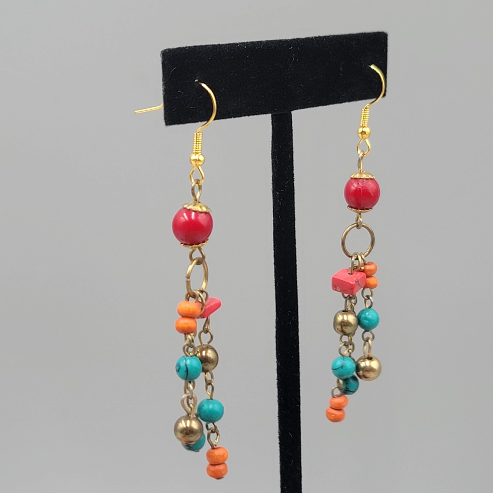 Vintage Multicolor Beaded Pierced Earrings Gold tone Dangle 2.25″