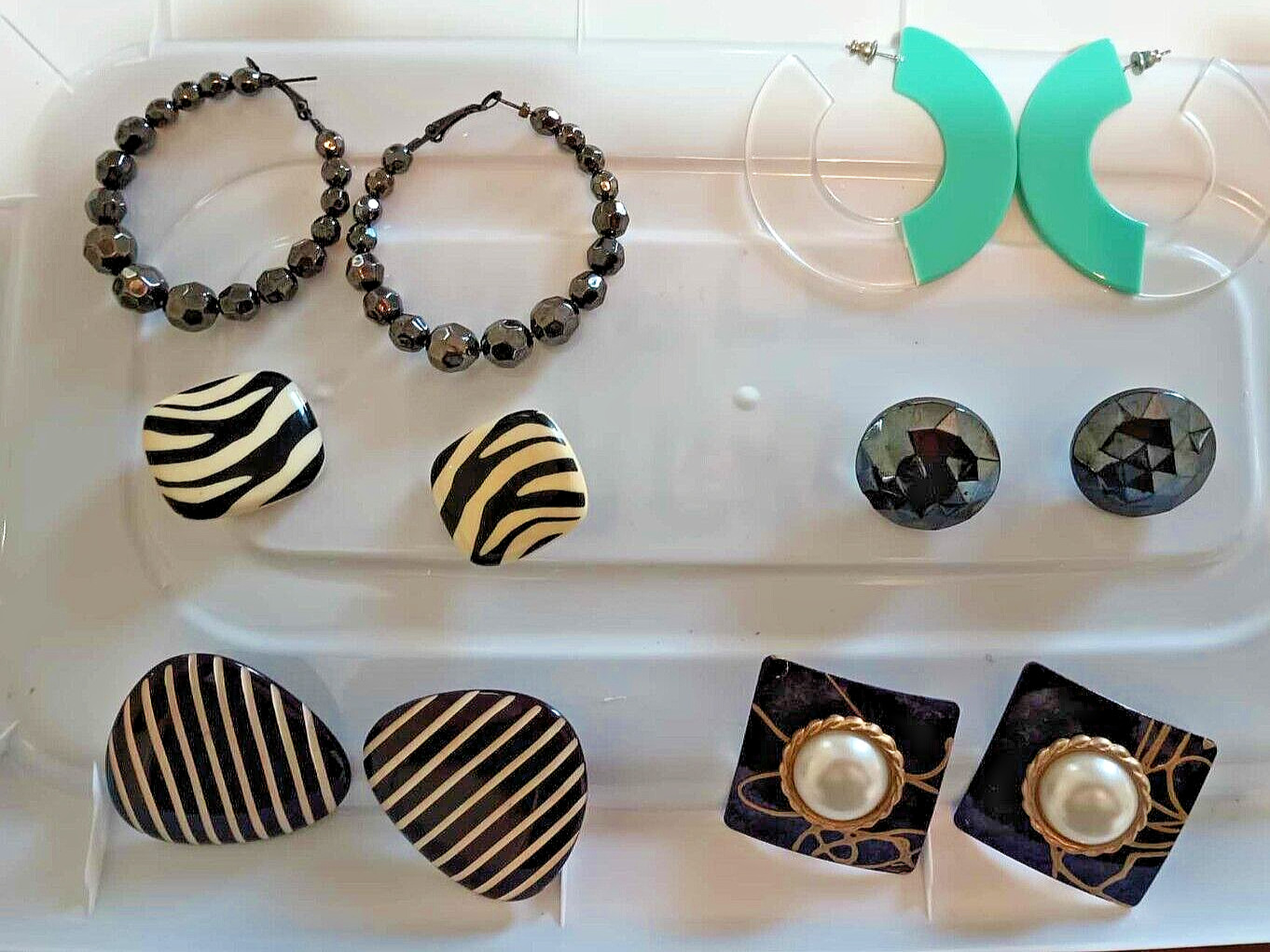 LOT OF 6 STUNNING VINTAGE EARRINGS SUGAR FIX BY BAUBLEBAR,HEMATITE ROUND ROSE