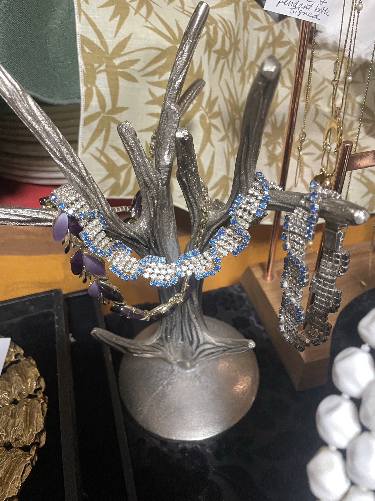 VINTAGE to MCM to MODERN ASSORTED GROUP LOT SOME SIGNED -JEWELRY!! MUST SEE!