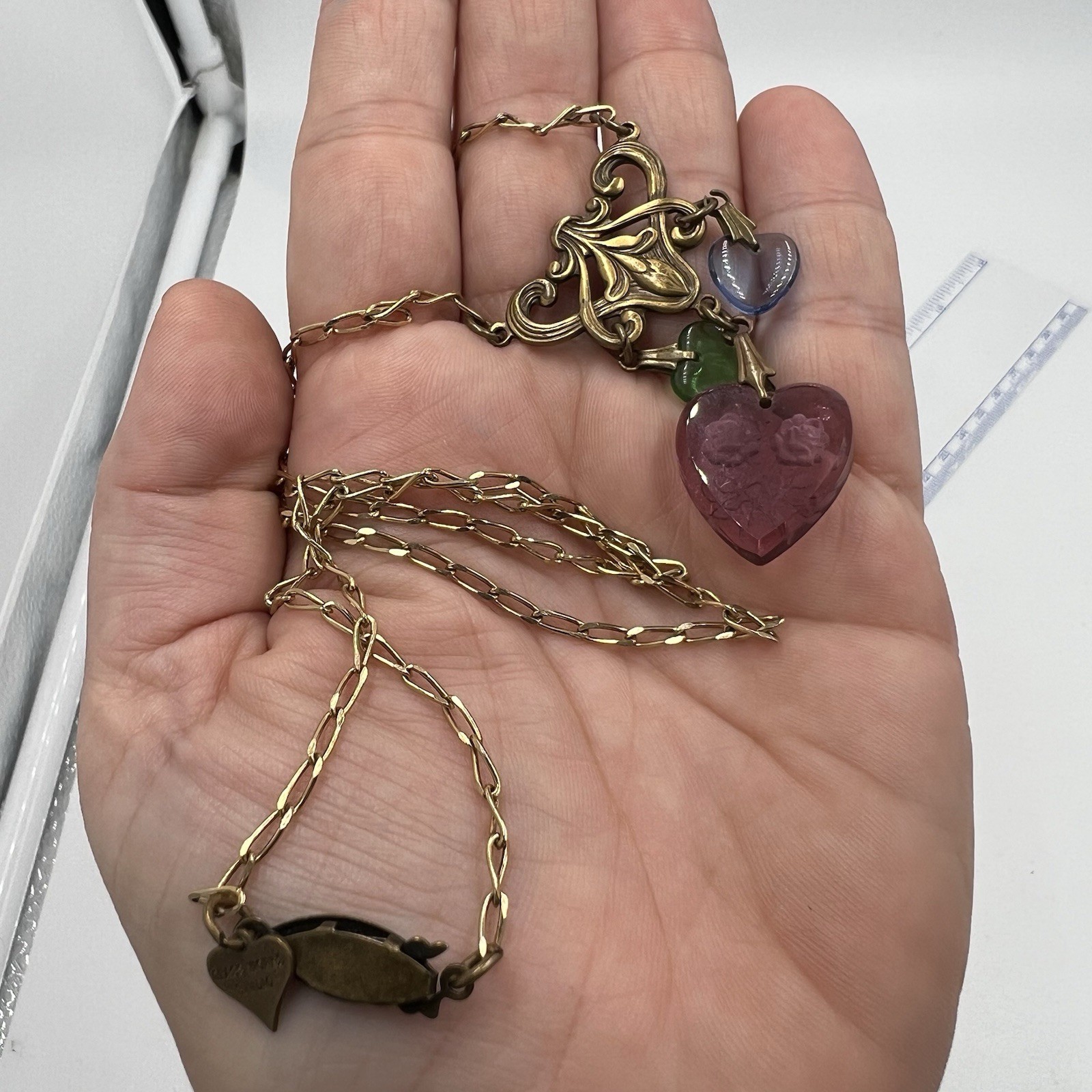 VTG GLASS WORKS STUDIO LTD Glass and Brass Heart CHARM NECKLACE Intaglio 24+”