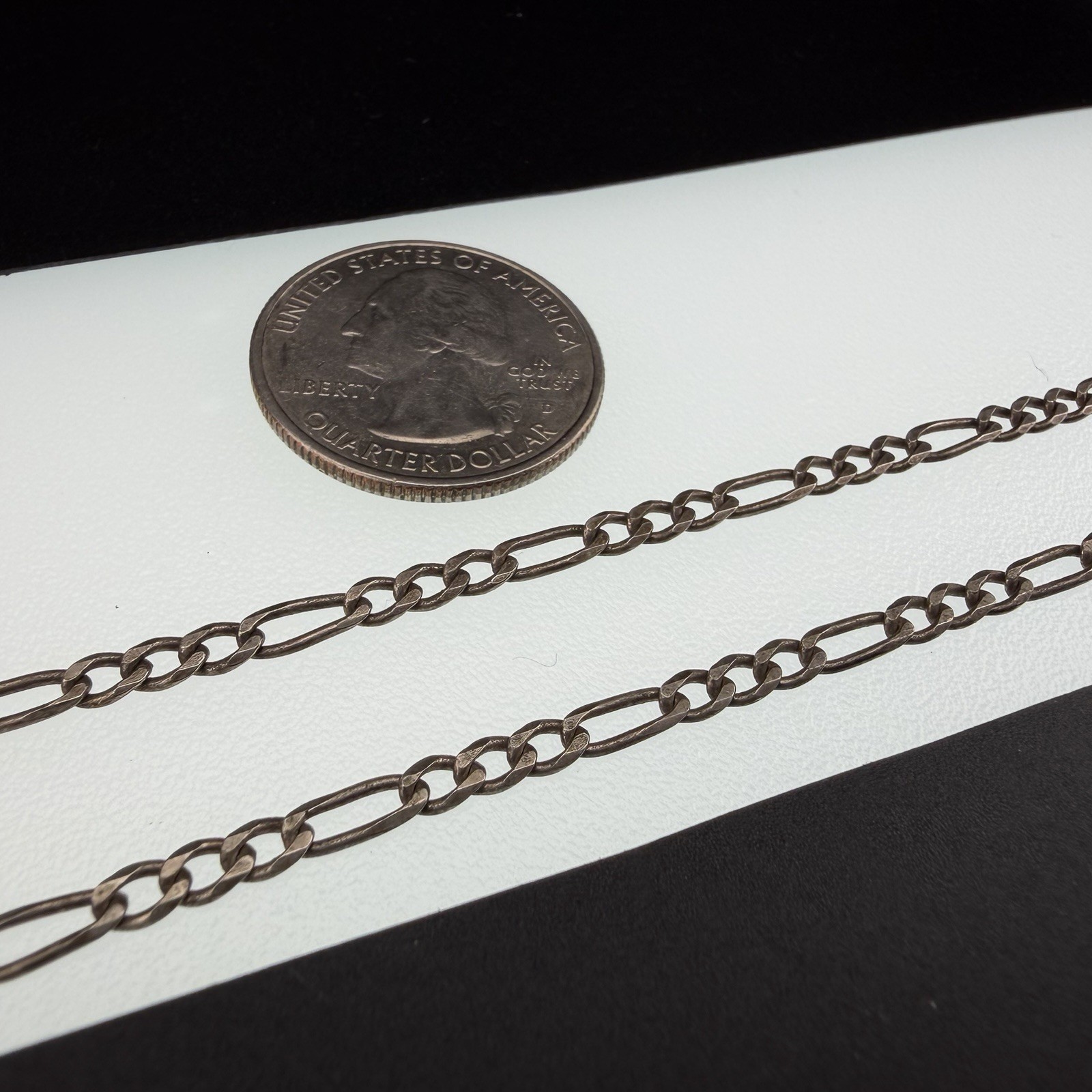 Vintage ITALY Sterling Silver 3mm Figaro Chain 16″ Necklace Lobster Clasp 5.9g