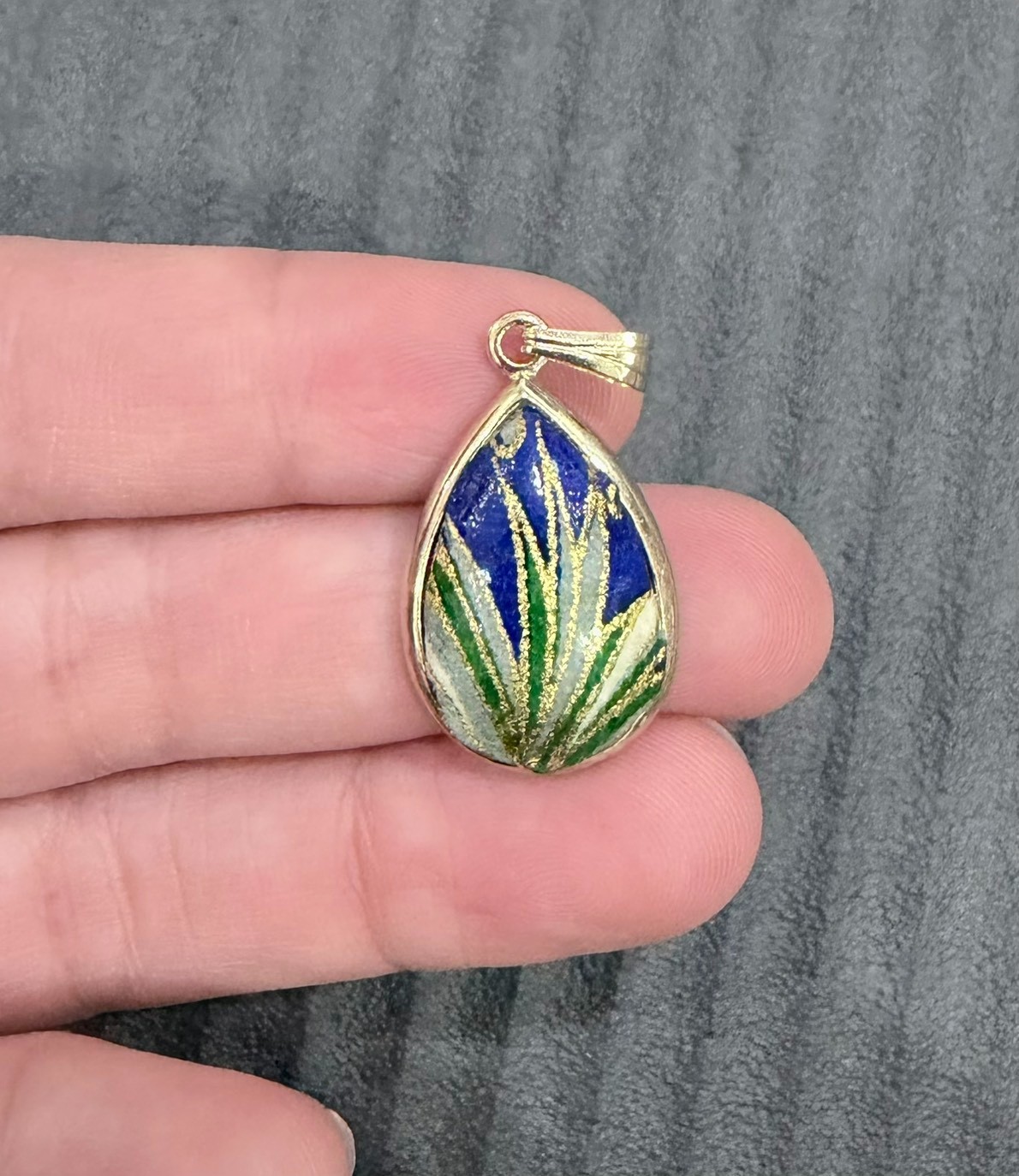 Vintage Enamel Floral Teardrop Pendant Blue Green White Silver Tone Necklace Cha