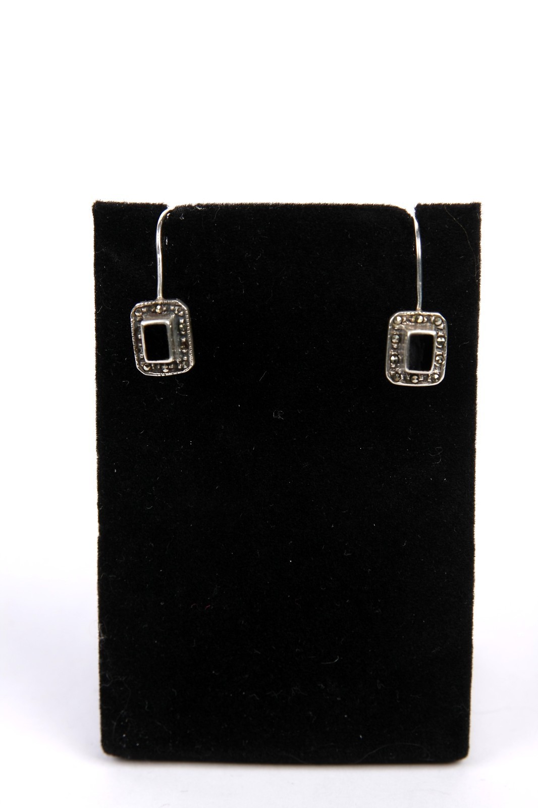 Vtg CW Black Onyx & Marcasite Sterling Silver Drop Hook Rectangle Earrings 3.3g