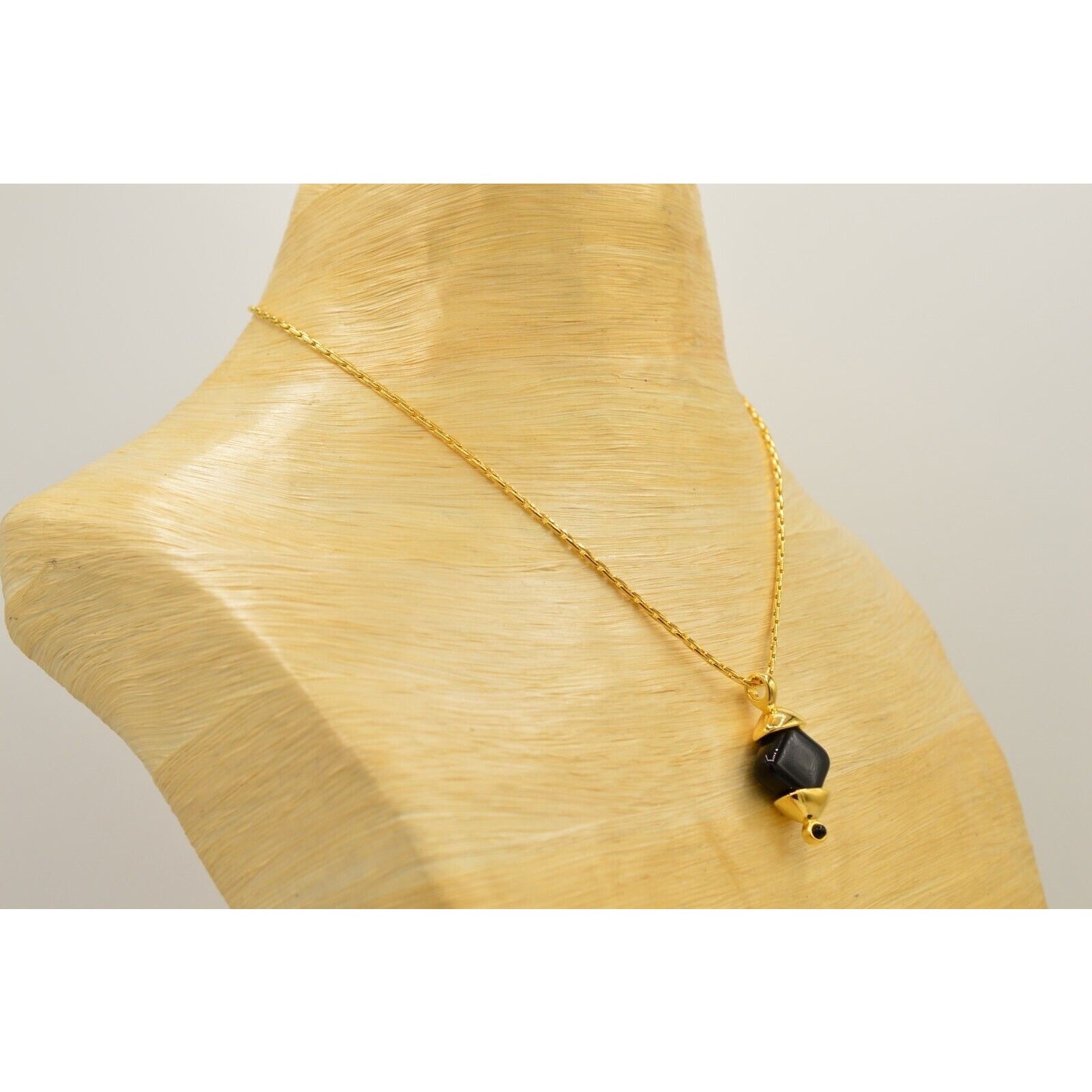 Vintage Cabochon Pendant Collar Necklace Gold Chain Black Beaded 1980s BinE