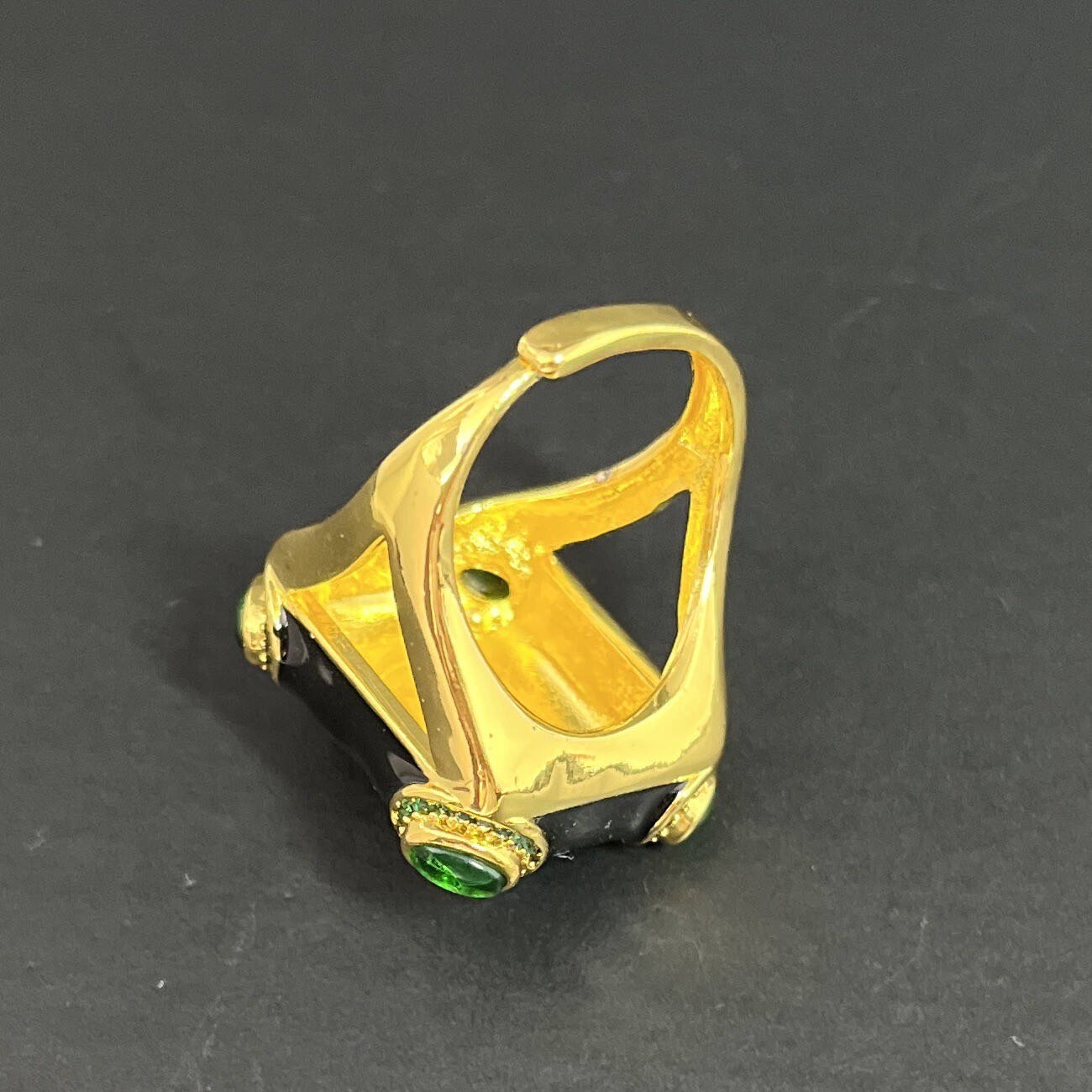 Gripoix Glass Cocktail Ring Gold Tone Black Enamel Green Cabochon Adjustable 6-9