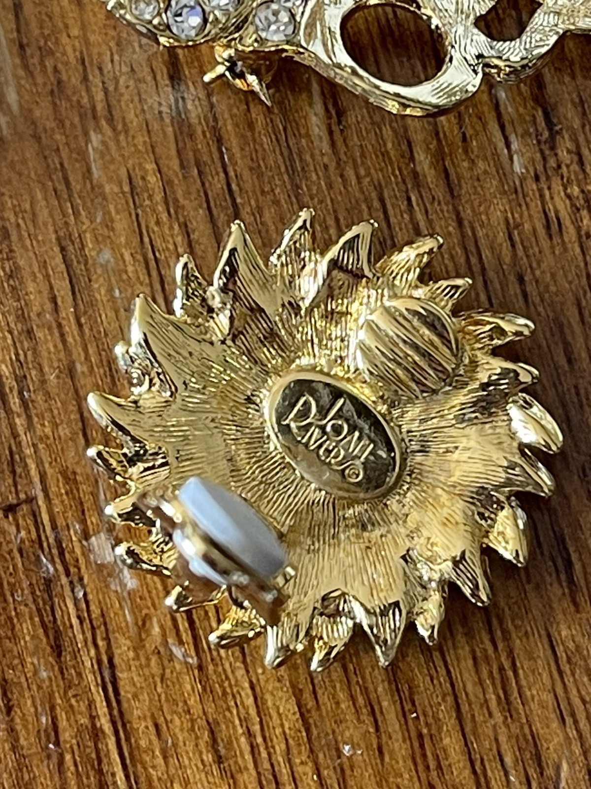 Vtg Joan Rivers Convertible Brooch Clip Earrings Gold Tone Rhinestone Flowers