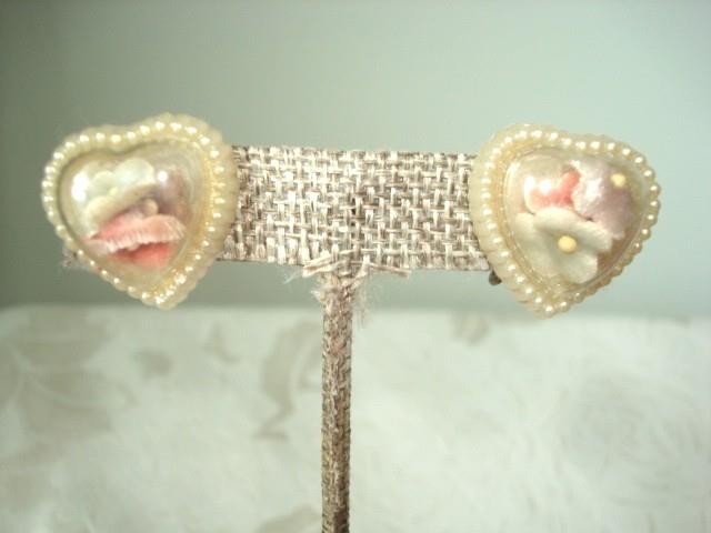 Vintage Cream Plastic Heart SB Earrings Flocked Flowers Under Domed Tops KJ