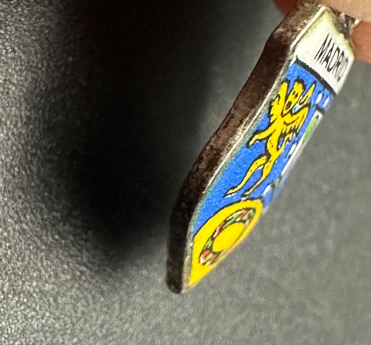 VINTAGE ENAMEL MADRID SPAIN SHIELD CHARM ESPANA COAT OF ARMS Marked 800 1cm