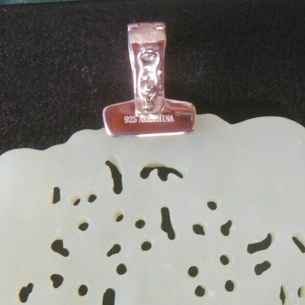 Signed AKR Amy Kahn Russell Large Jade Pendant Carved Bird 925 Bail