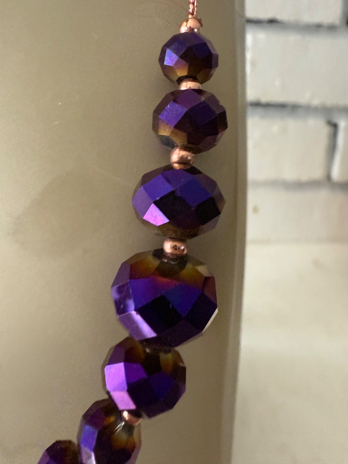 ESTATE ROSE GOLD PLATED PEACOCK PURPLE GLASS BEAD CHAIN NECKLACE 44″ SIGNED