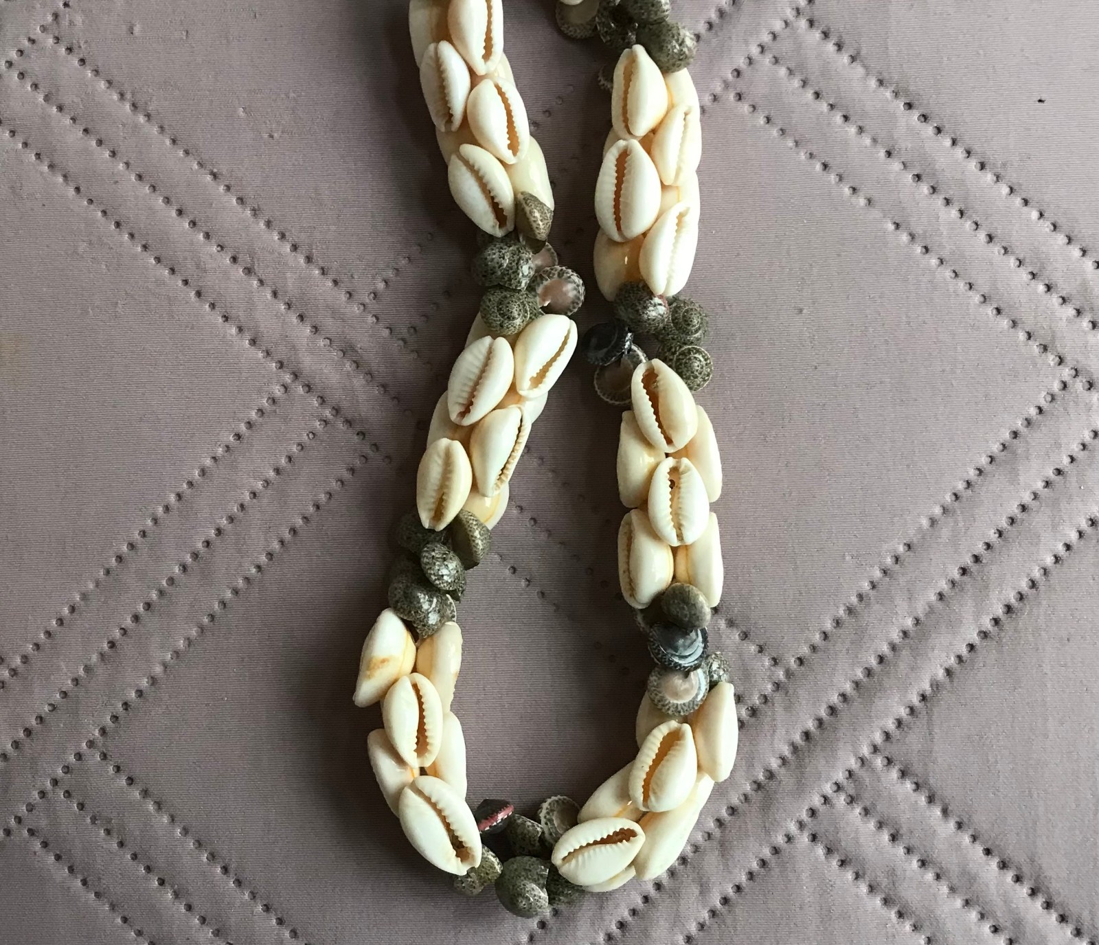 Vintage Cowrie Shell Natural Seashell Necklace Boho Beach Jewelry 21″