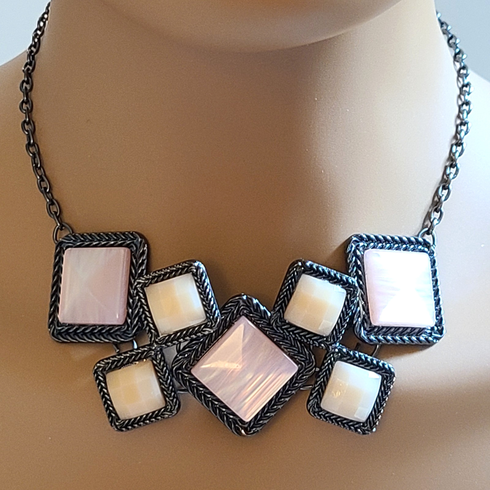 NY Collection Geometric Statement Necklace Gunmetal Pink White Shell Cabochons
