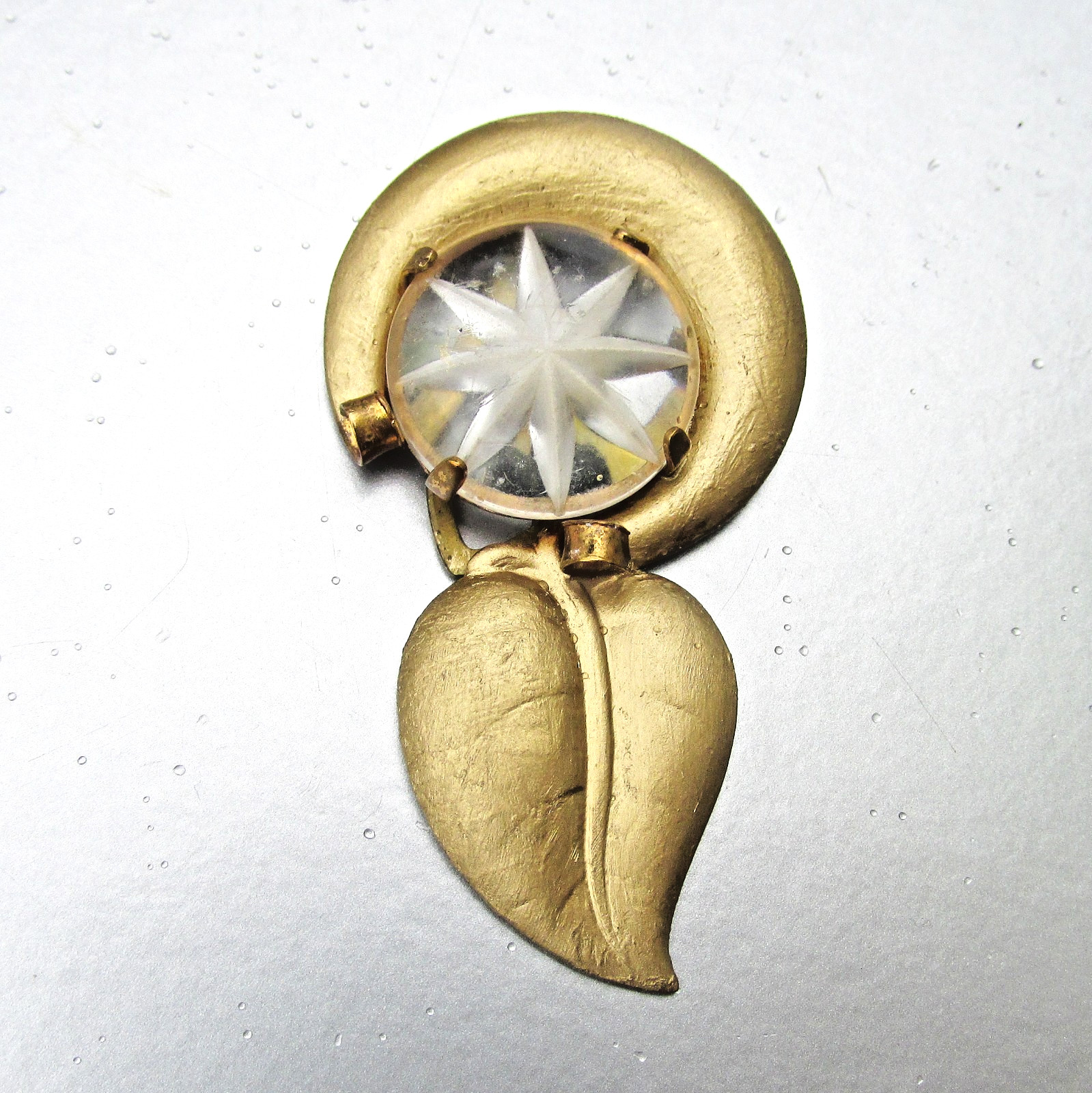 Vintage 1930s Art Deco STAR BURST Brass Dress Clip Brooch Pin