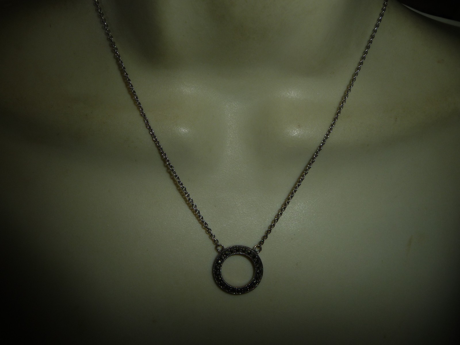 925 PENDANT 3/4” R CIRCLE MARCASITE ON 925 SILVER TONE CHAIN NECKLACE #19/14