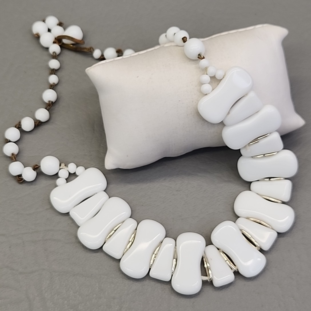 Vintage Beaded Necklace White Milk Glass Choker Hook Clasp West Germany 16″