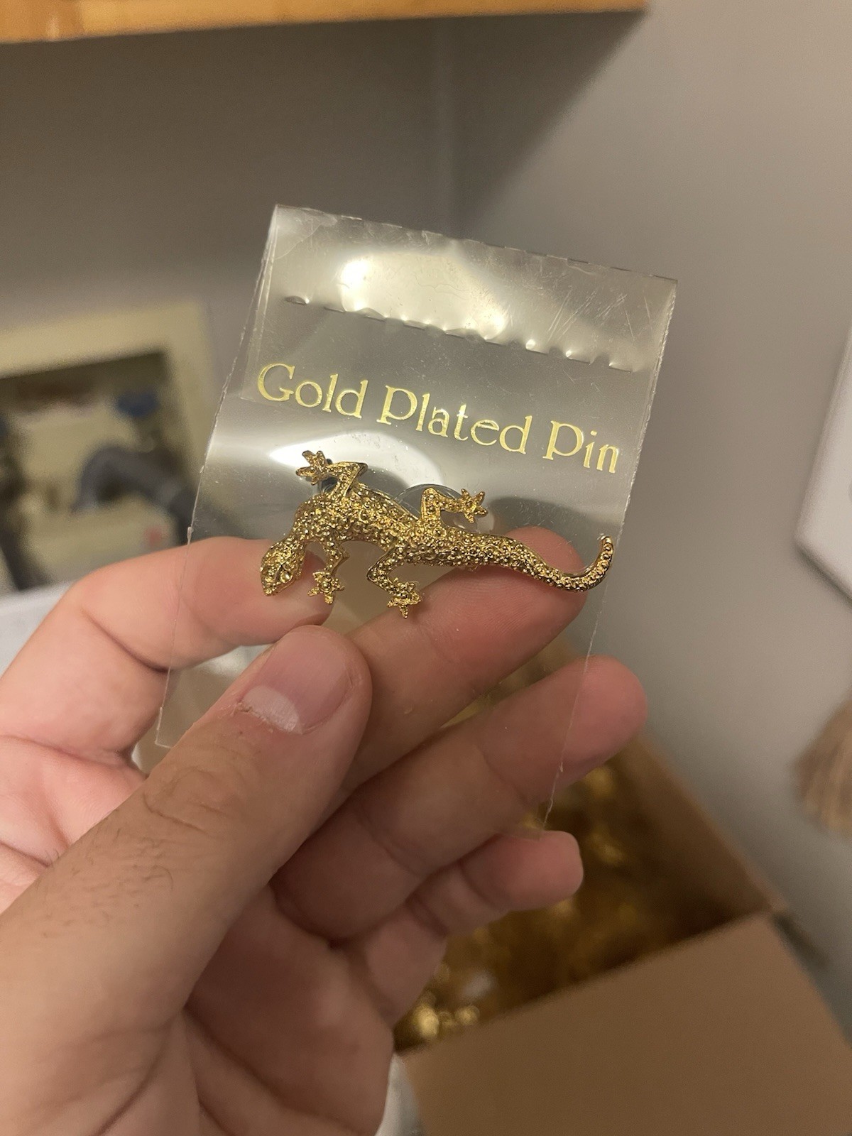 Huge Estate Pin Brooch Lot Gold Plated Vintage Pins Animals Holidays 20lbs NOS