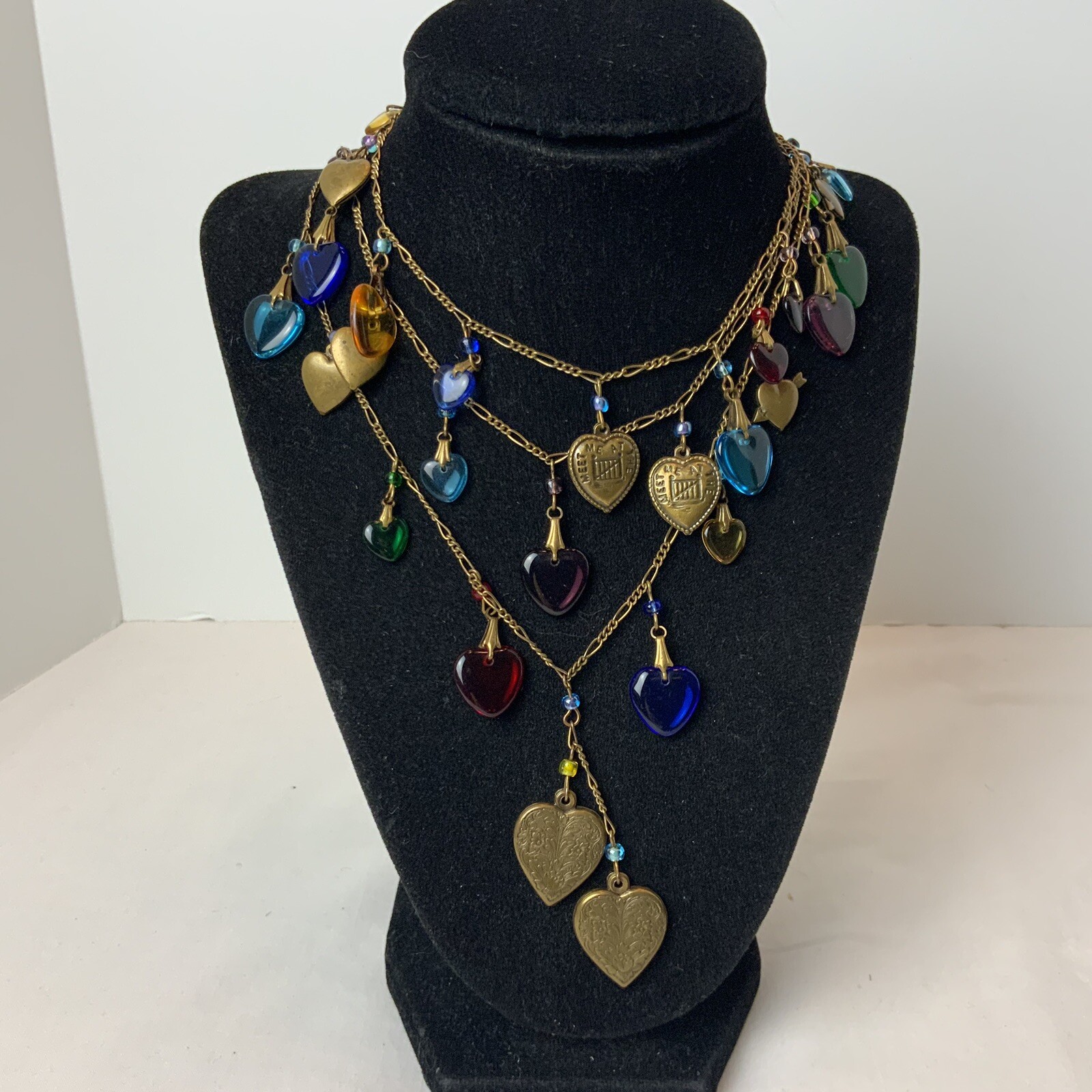 VTG Glass Works Studio G.W.S Signed Multi Color Glass Hearts Charm Long Necklace