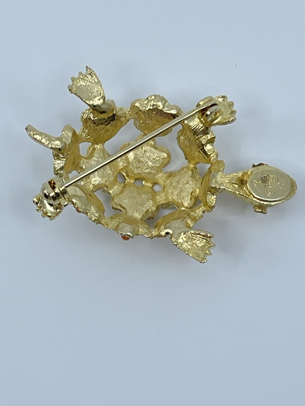 Vintage Brooch Pin De Nicola turtle faux coral and green rhinestone 1-3/4″