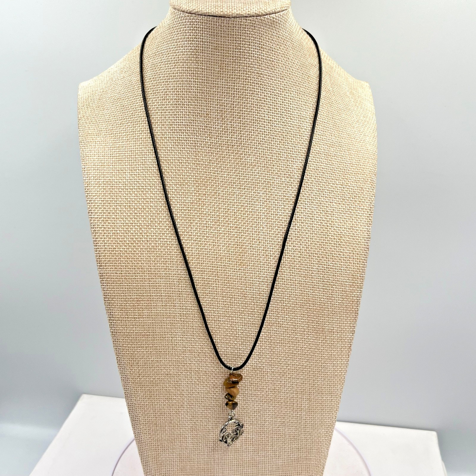 VTG Retro Boho Tigers Eye Mushroom Pendant Black Cord Necklace Earthy Goblincore