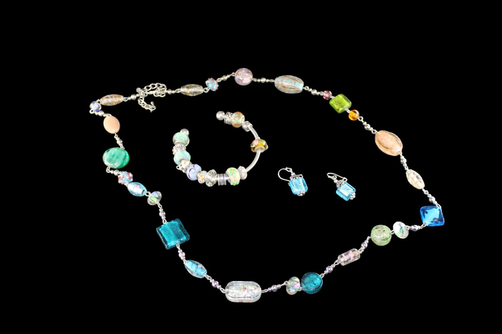 Jewelry Lot VTG Fashion 4 Pc Set Crystals Charms Bracelet Necklace Earrings
