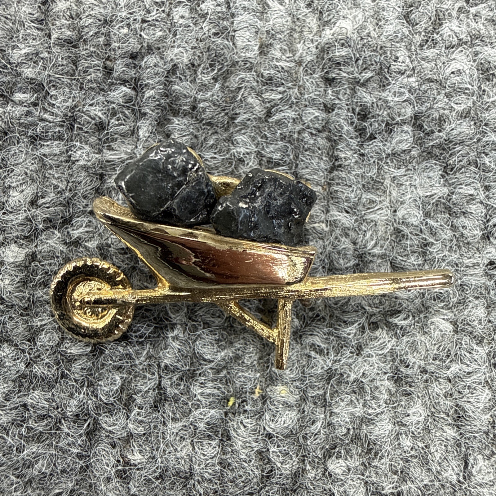 Vintage Tiny Coal in Wheelbarrow Brooch Pin Novelty Jewelry