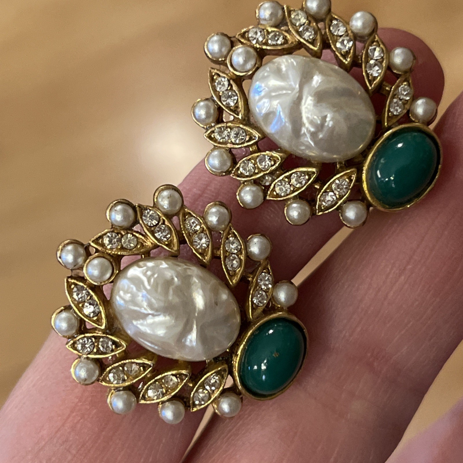 Vintage Faux Mabe & Many Pearls Green Glass Gripoix Cabochon Clip On Earrings