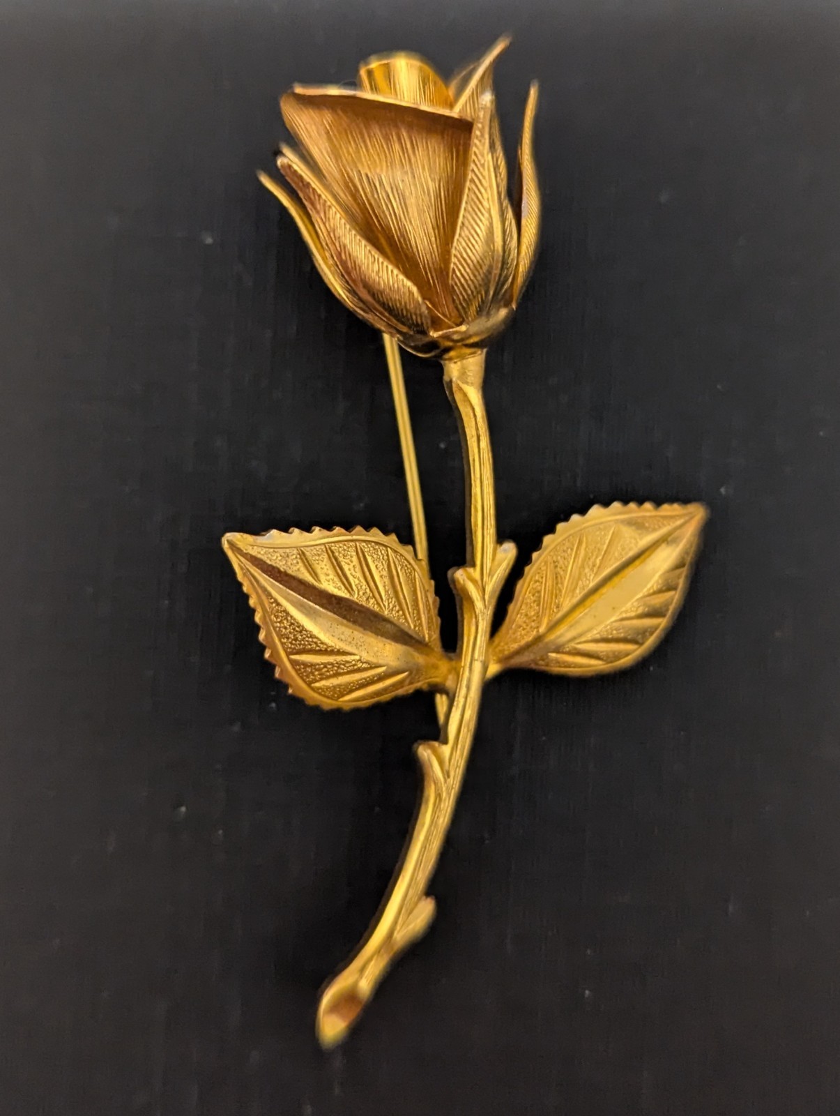 Vintage Gold Tone Rose Brooch Pin, 3″ Length