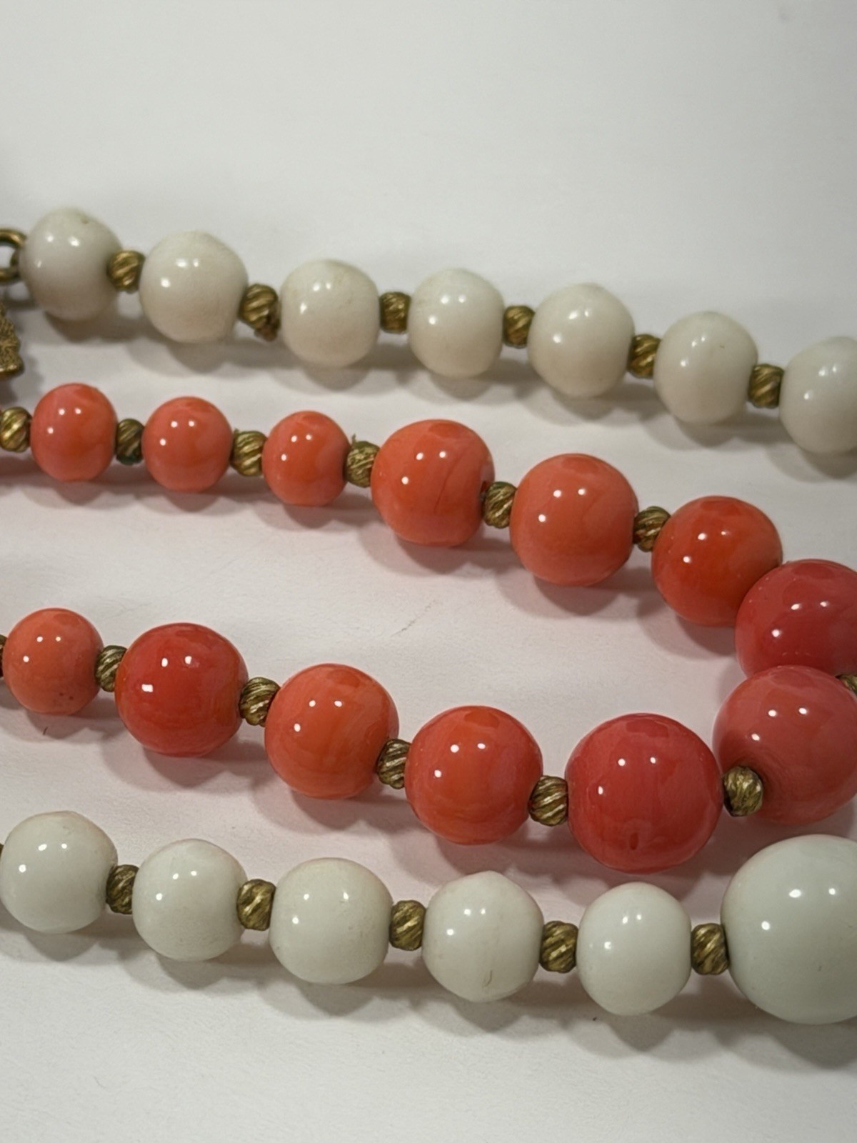 Stunning Antique Natural White & Pink Coral 18” Necklace 34g