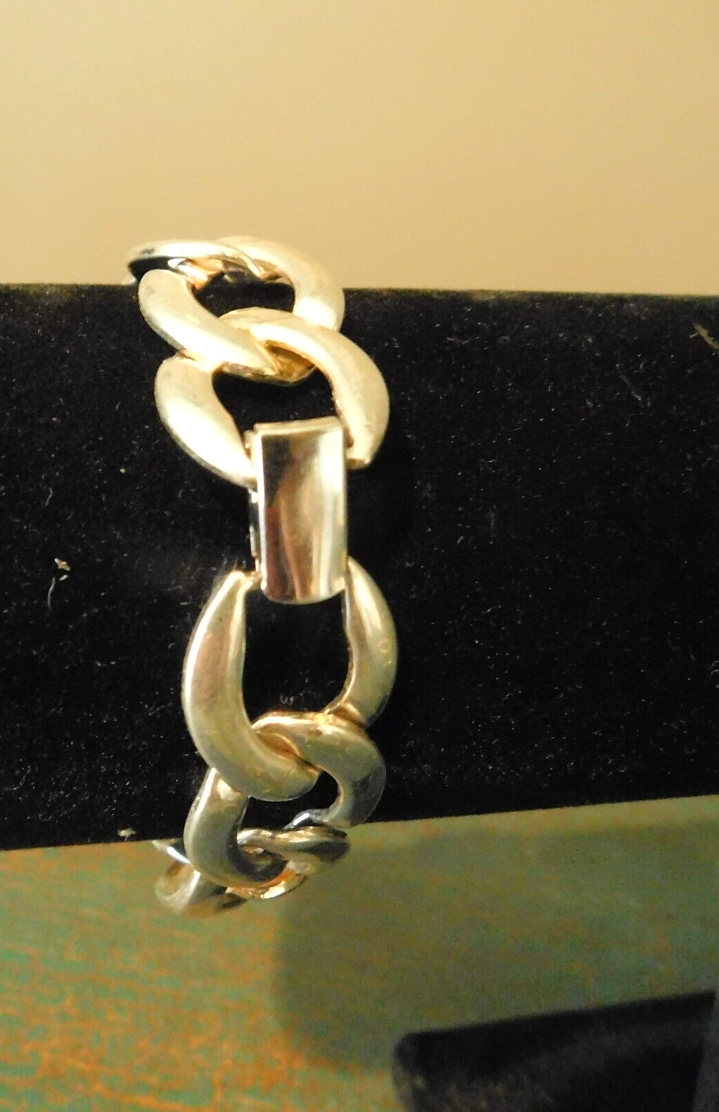 VINTAGE 1960’s 70’s SIGNED NAPIER SILVERPLATED CHOCKER NECKLACE and BRACELET SET