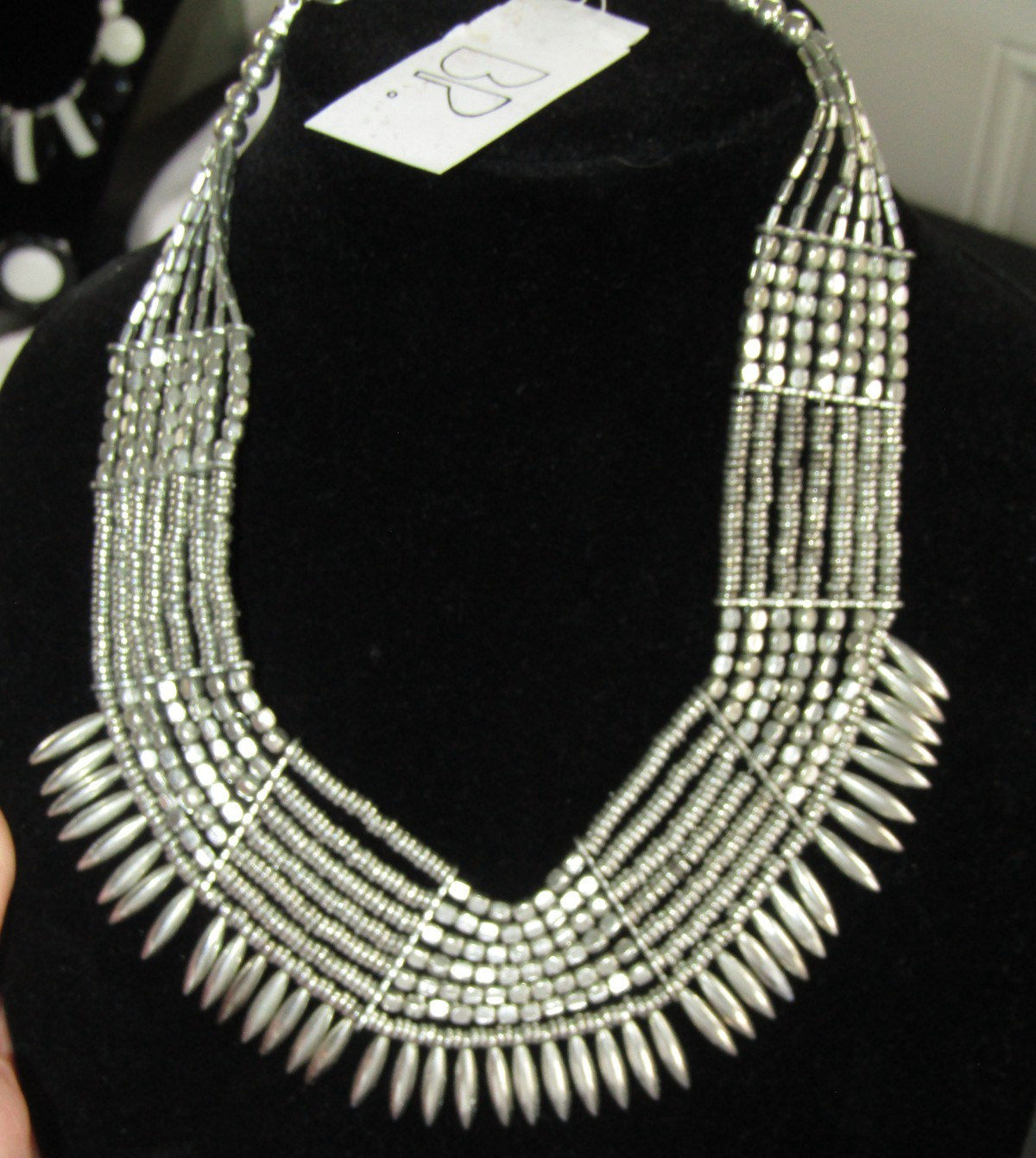 NICE COSTUME JEWELRY WEISS TRIFARI MONET COVENTRY LUCITE RHINESTONE BLACK WHITE