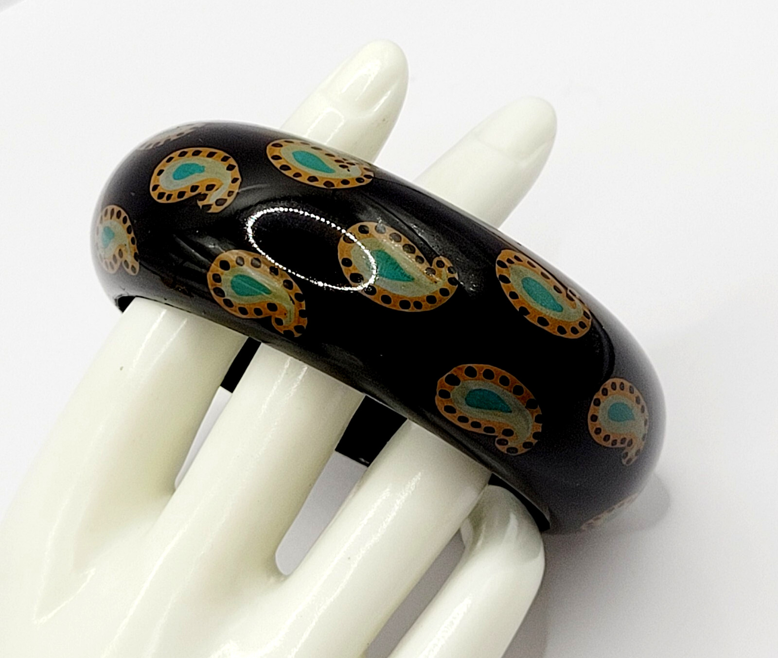 Paisley on Black Vintage Wide Chunky Vintage 1980s Acrylic Bangle Bracelet 8 In