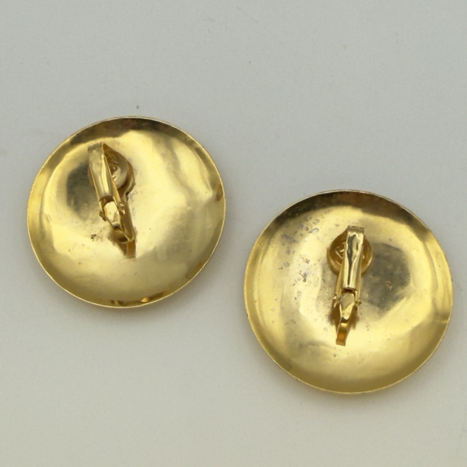 Vintage Gold Tone Elephant Palm Tree Disc Clip On Earrings Safari Bold