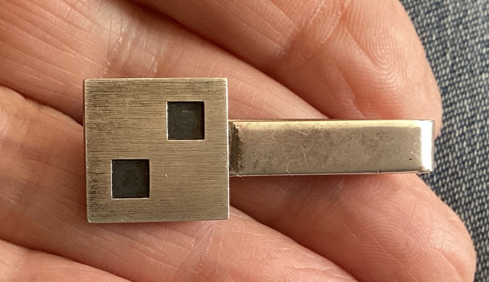 NIELS ERIK( N.E. FROM ) Sterling Silver Tie Pin / Money Clip 925S DENMARK Cubes