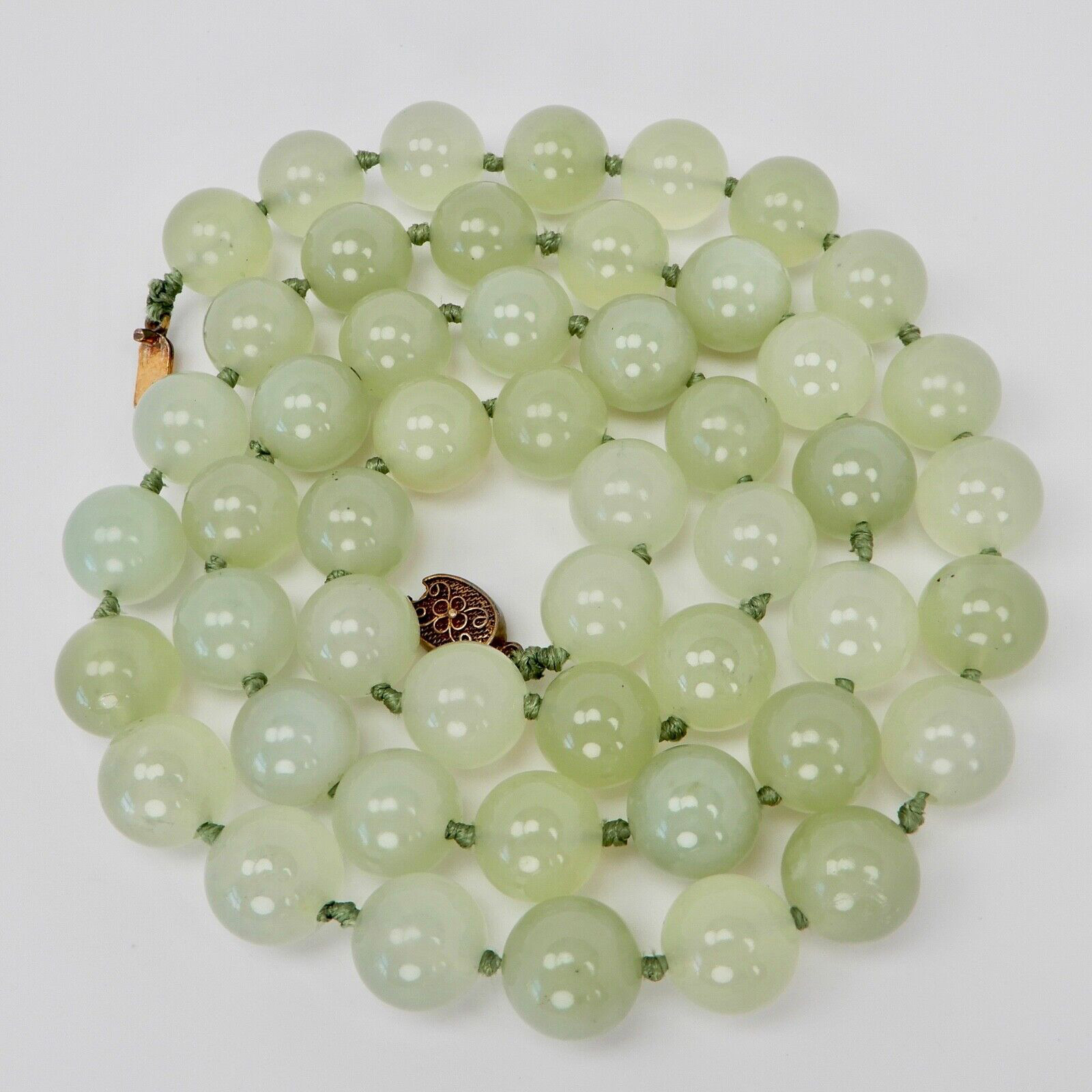 Vtg Green Jade Knotted 14mm Bead Necklace 31” .925 Silver Filigree Clasp 187 gr
