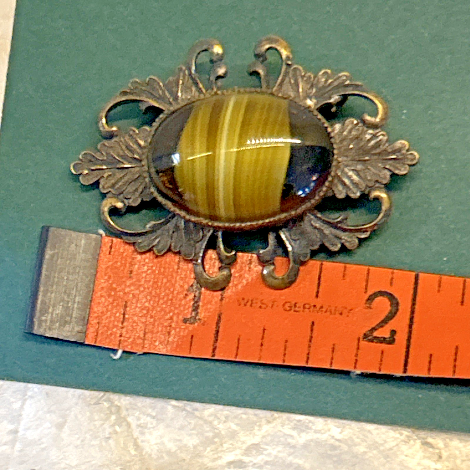 Vintage Tigers Eye Brooch Pin Brass ? Stamped with Letter ” P ” at back