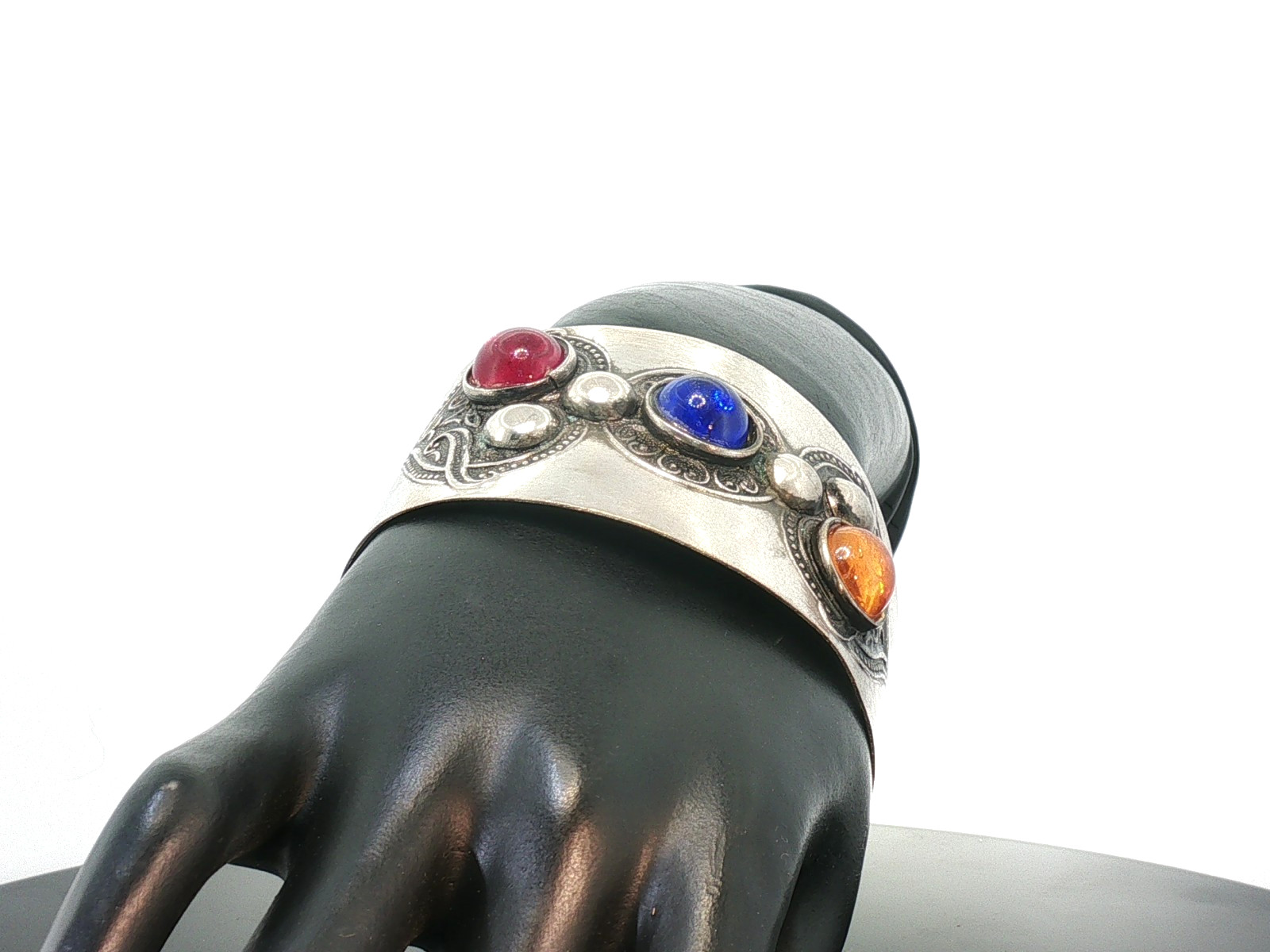 Vintage Boho Silver Tone Cuff Bracelet – Colorful Cabochon Stones
