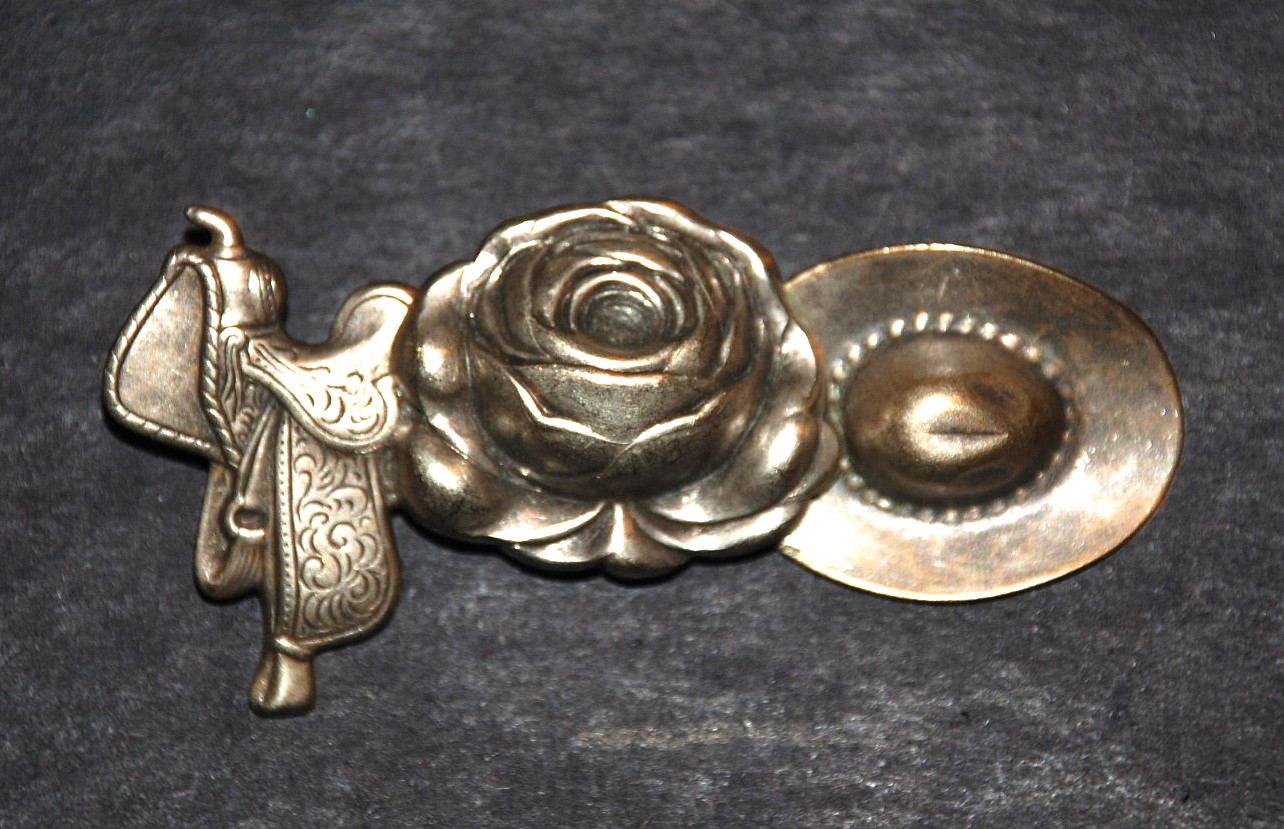 Saddle Rose Cowgirl Hat Western Brooch Pin Metal Silver Tone 1980’s Jewelry