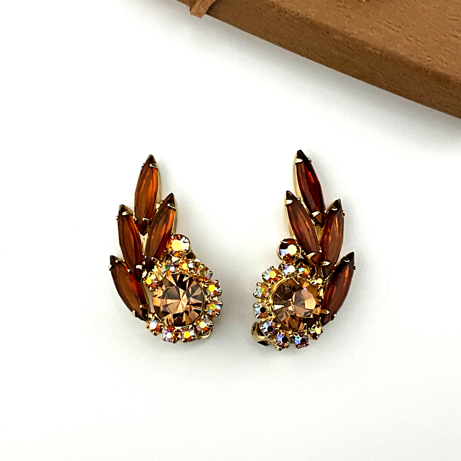 Vintage Mid Century Modern Crystal Clip Earrings Amber Navette Aurora Borealis