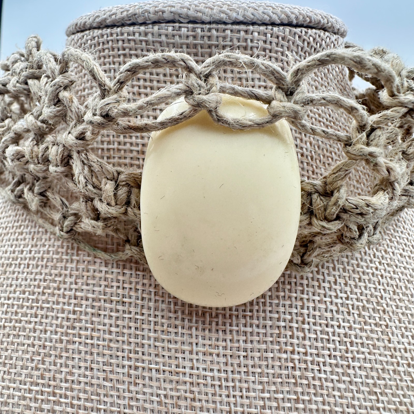 Vintage Y2K Cream Tagua Nut Stone Macrame Hemp Woven Choker Necklace Jewelry 90s