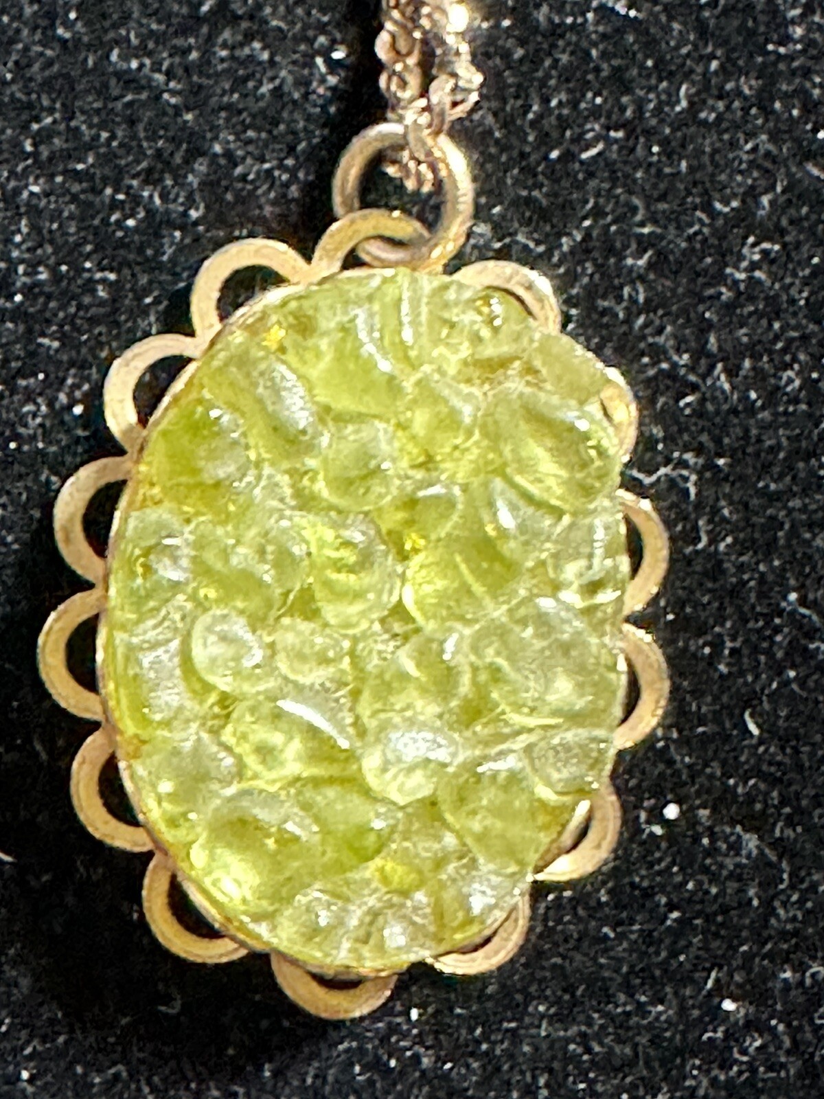 Vtg Peridot Geode 12k GF Yellow Gold Fill Pendant Necklace August Birthstone 18″