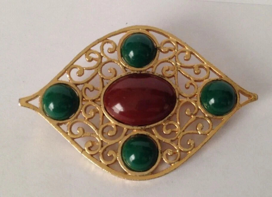Vintage CORO Signed Red Green Cabochon Gold Tone Brooch Pin
