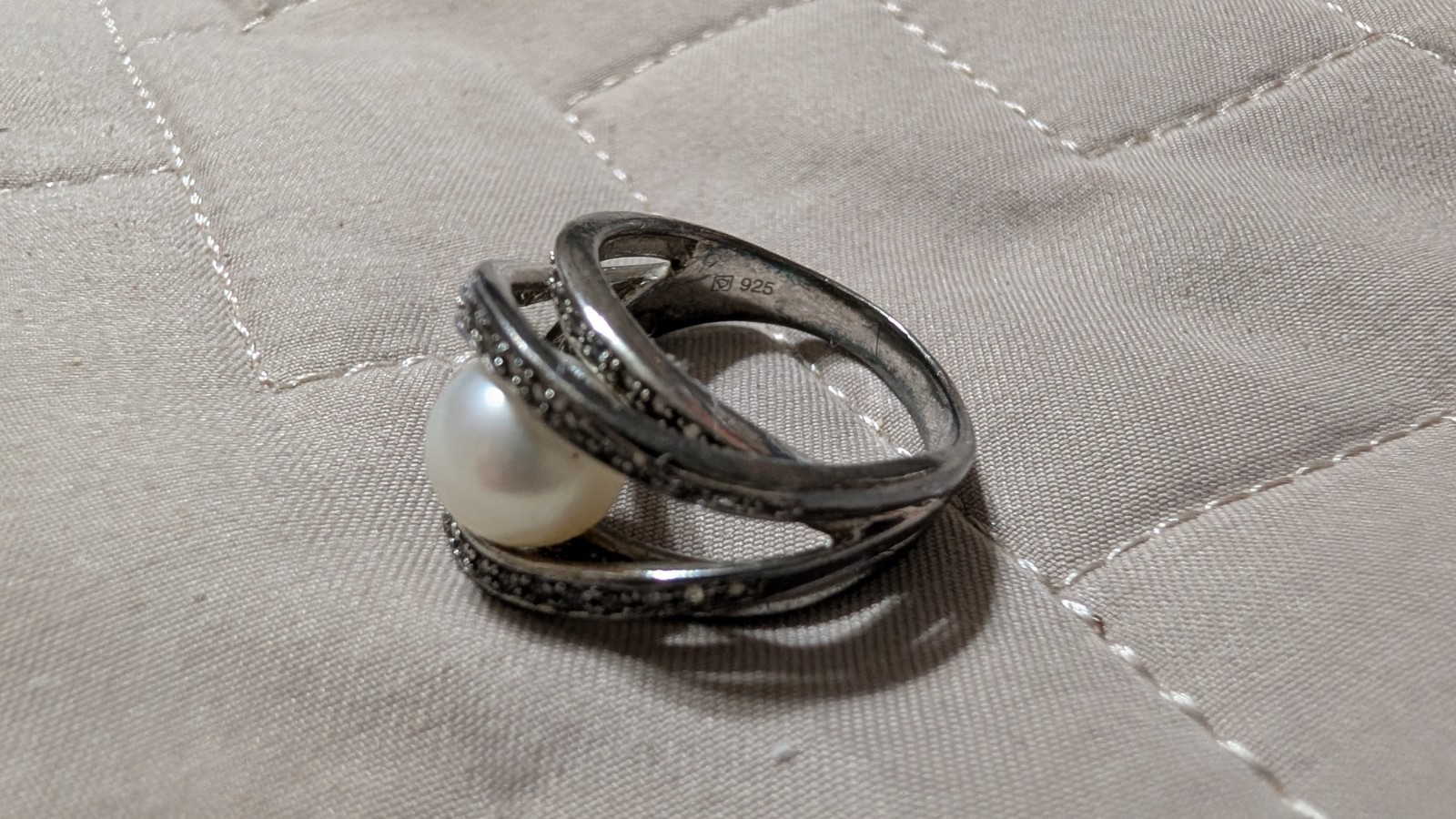 Sterling Silver Pearl CZ Infinity band wrap Ring size 6.25