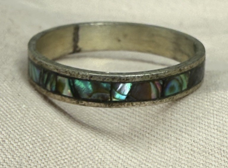 Vintage Abalone Shell Inlay Ring Band Boho Estate Jewelry Size 8