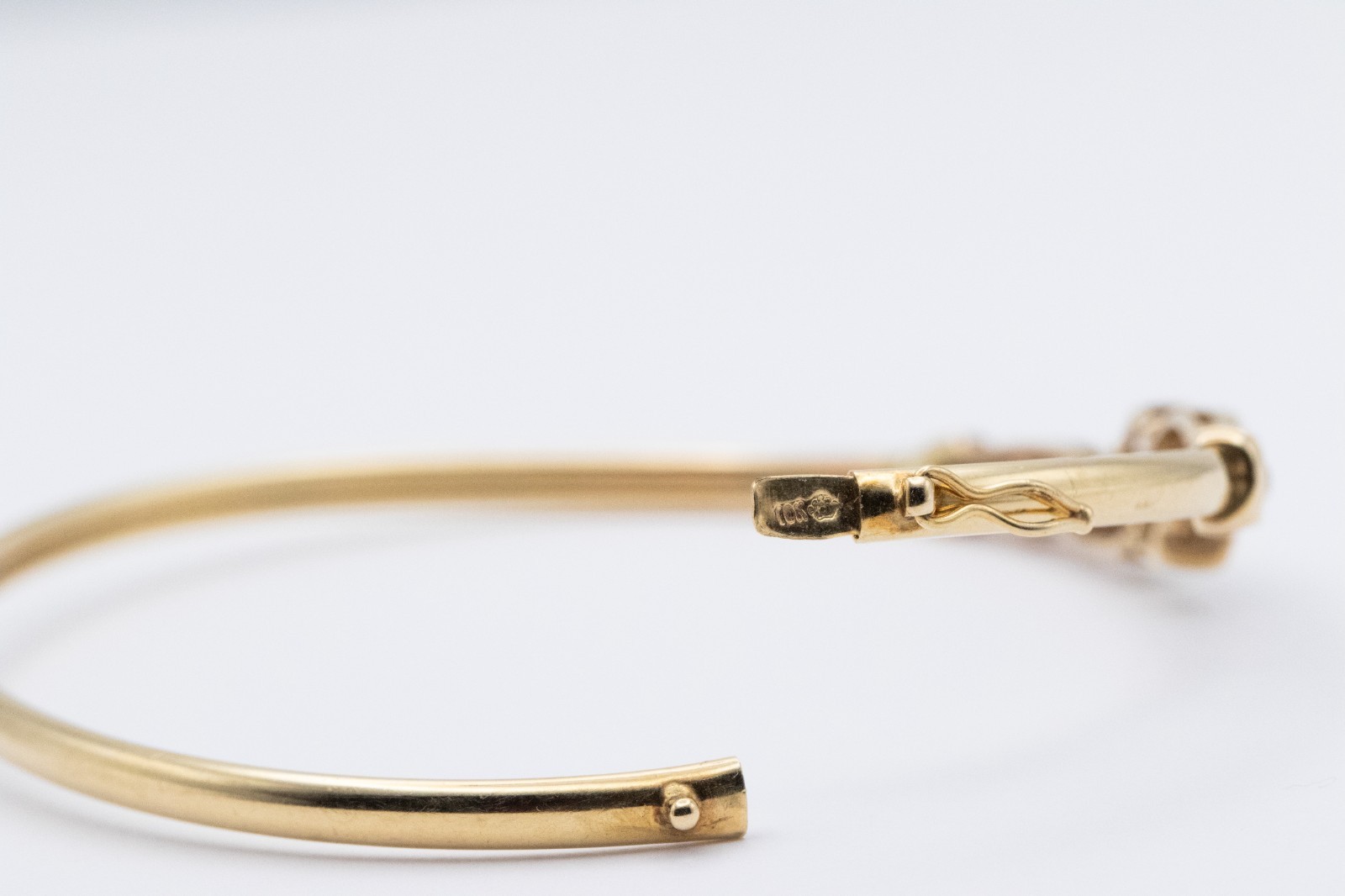 10K Yellow Gold Two Tone Hinged Bangle Bracelet 6g Vintage
