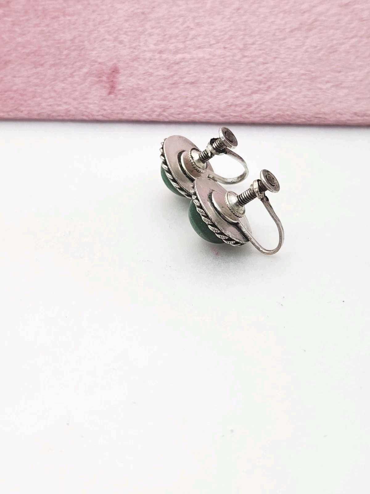 Vintage Sterling Silver Dark Green Cabachon Stone Stud Earrings Screw Back 925